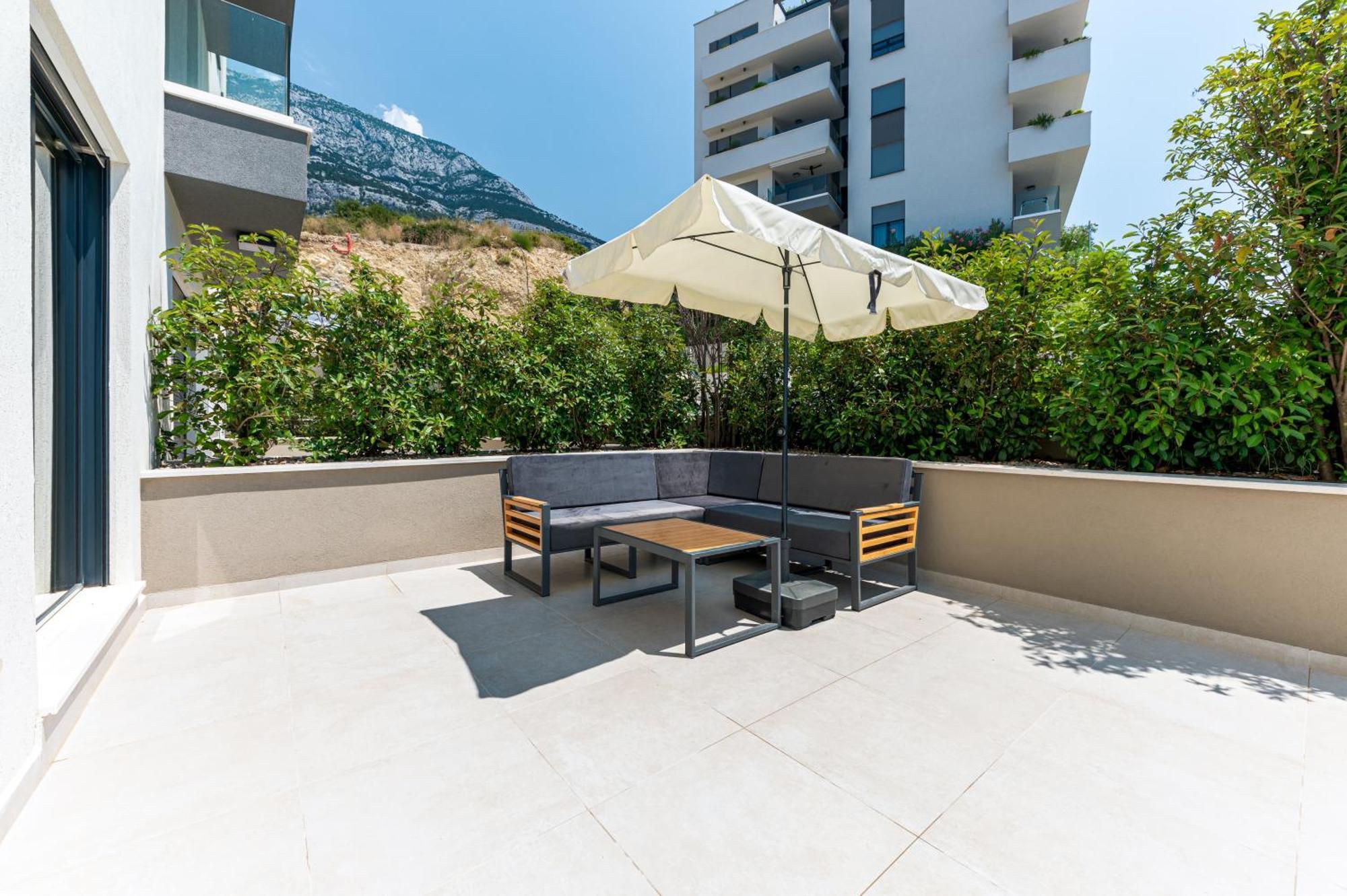 Luxury Adria Sea City & Mountain View Apartment Makarska Exterior foto